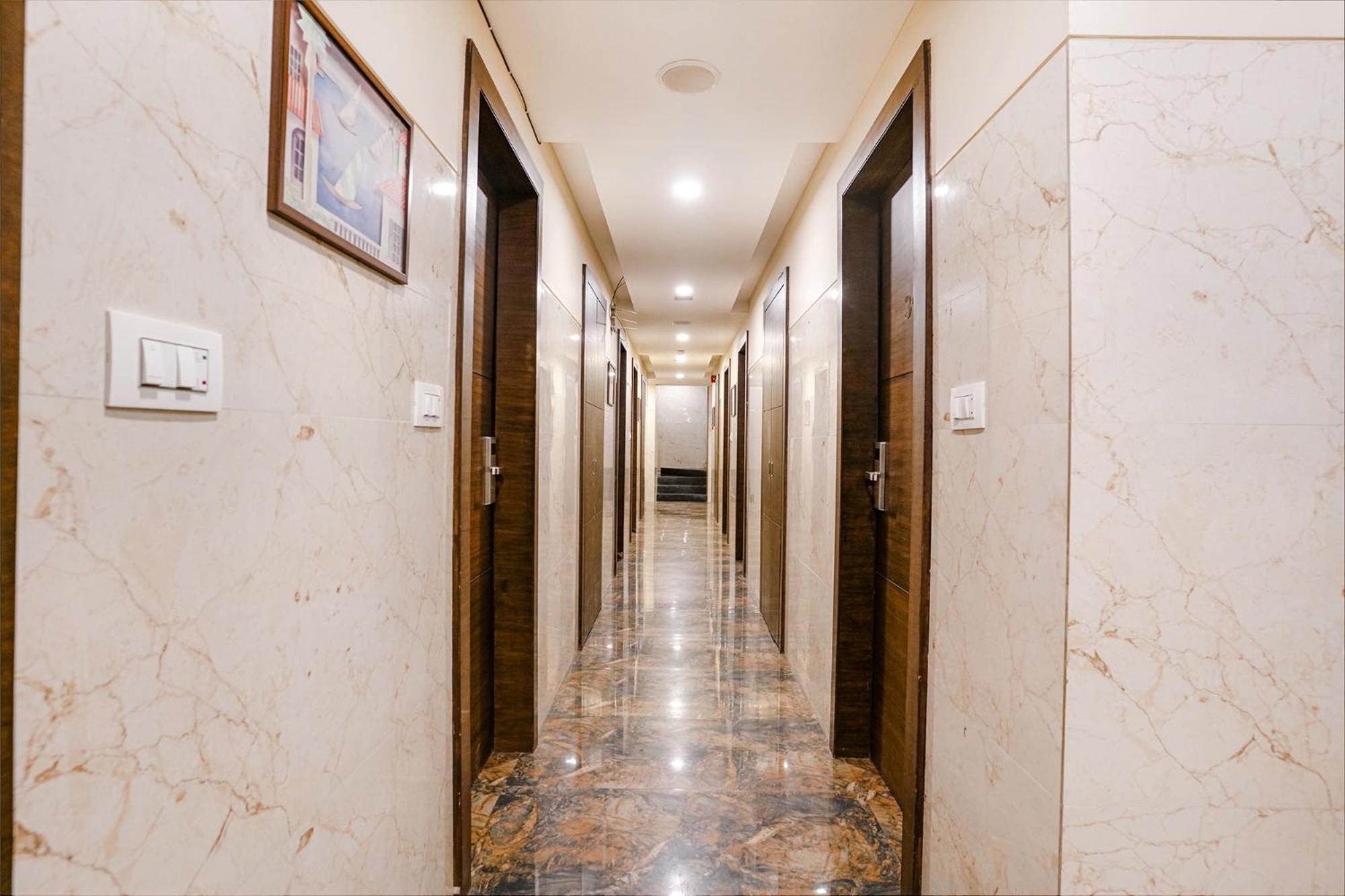 Fabhotel Vertigo Suites - Nr Bkc Βομβάη Εξωτερικό φωτογραφία